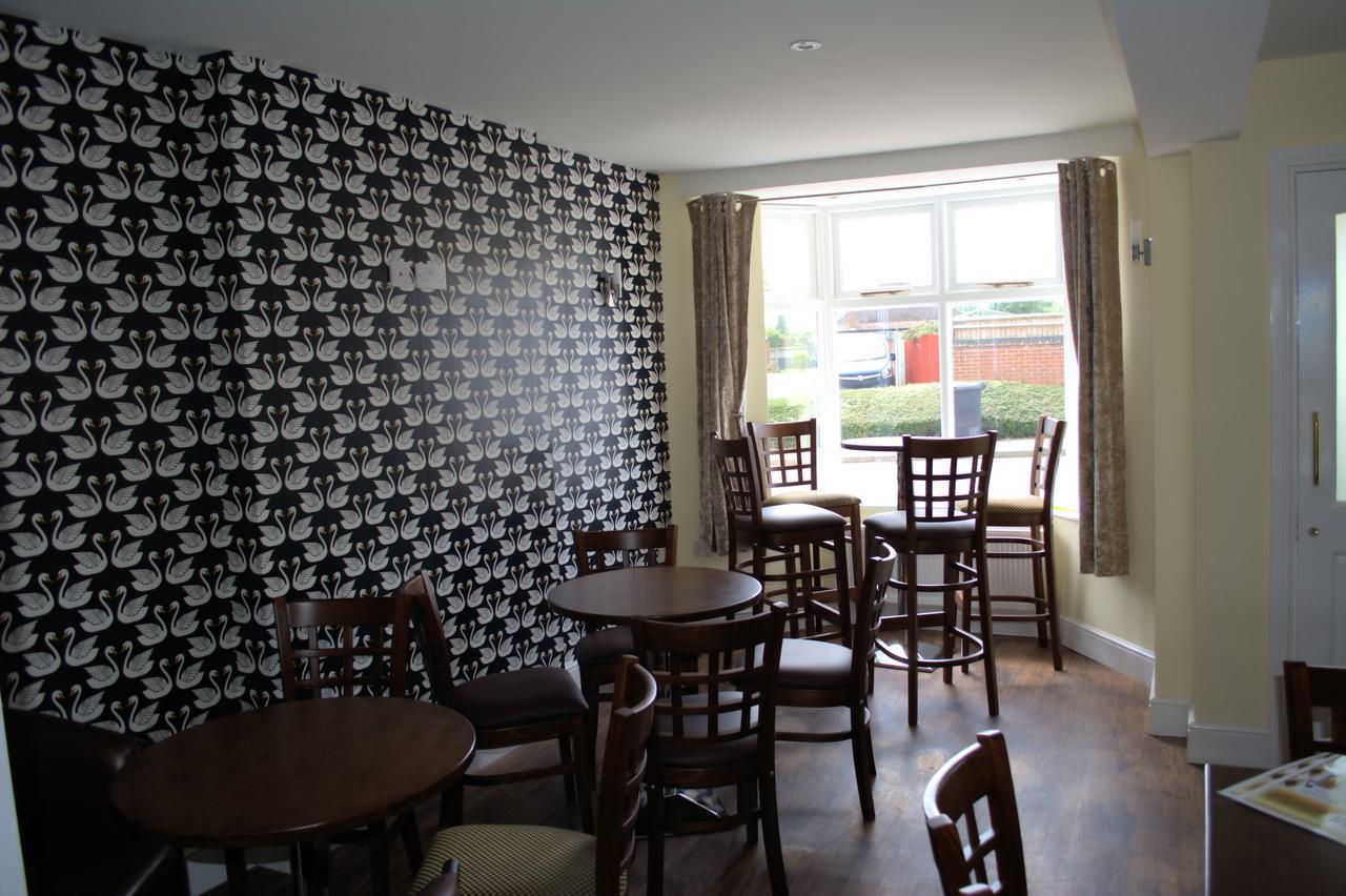 The Swan @Old Stratford Hotell Milton Keynes Eksteriør bilde